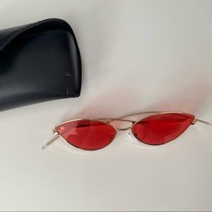 red sunglasses